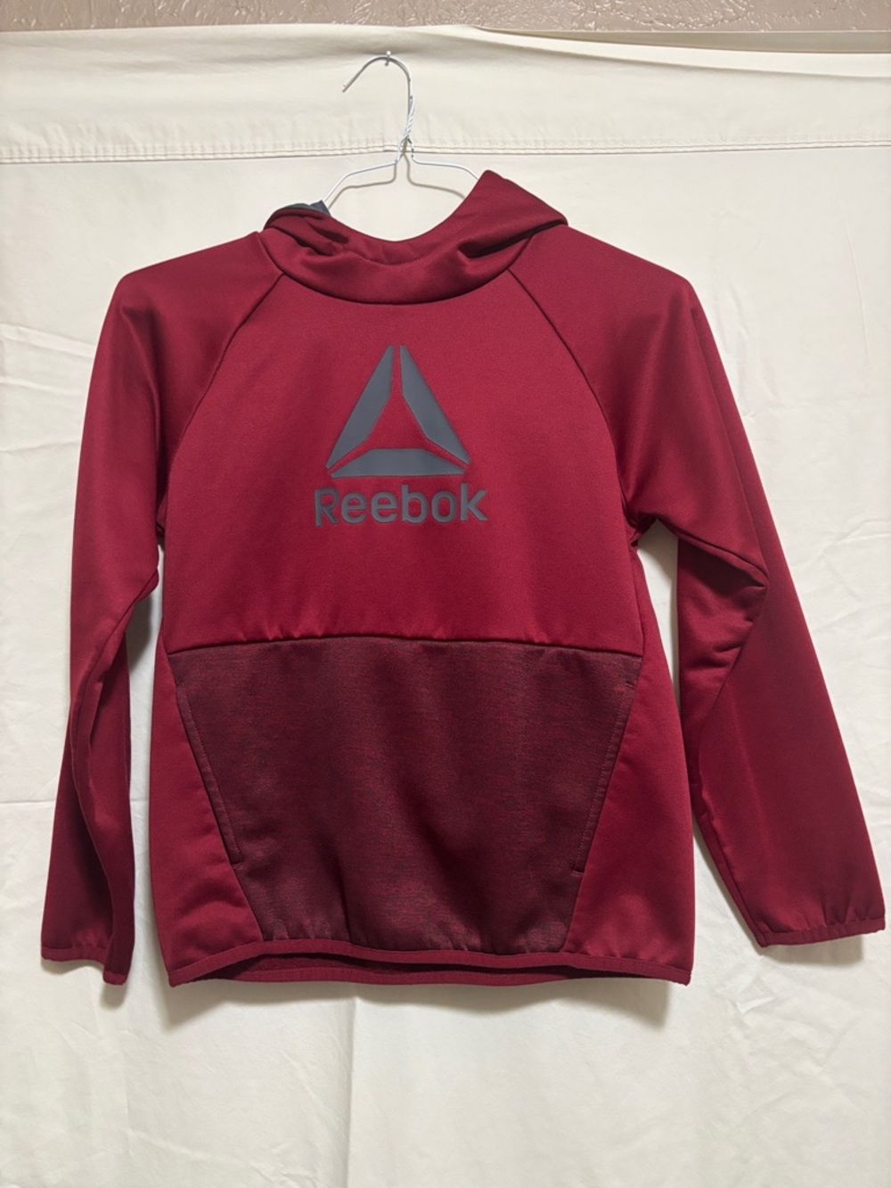 Reebok Youth Burgundy Hoodie with Gray Logo Size Medium